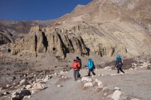 Au départ de Phu, par un matin frisquet de décembre, avec le projet Sherpa Women.