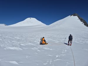 Peri Himal